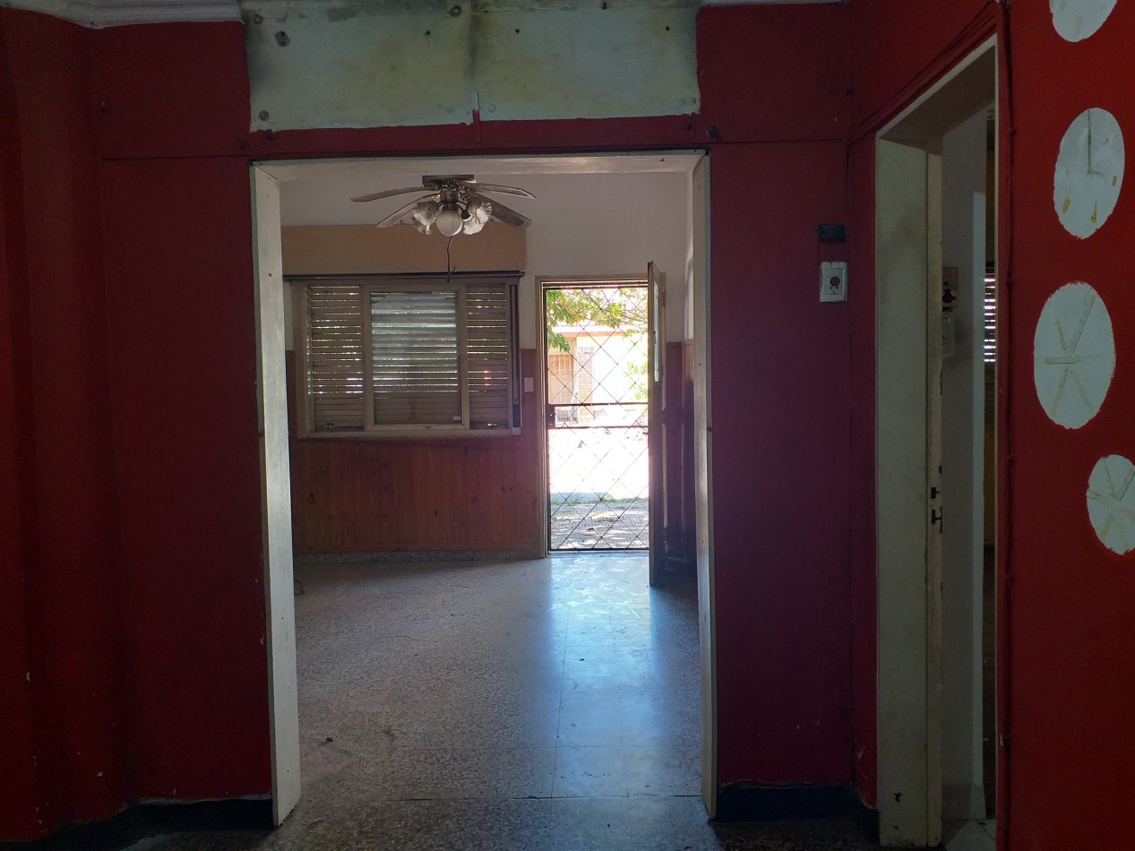 Casa. 3 ambientes. Aldo Bonzi.