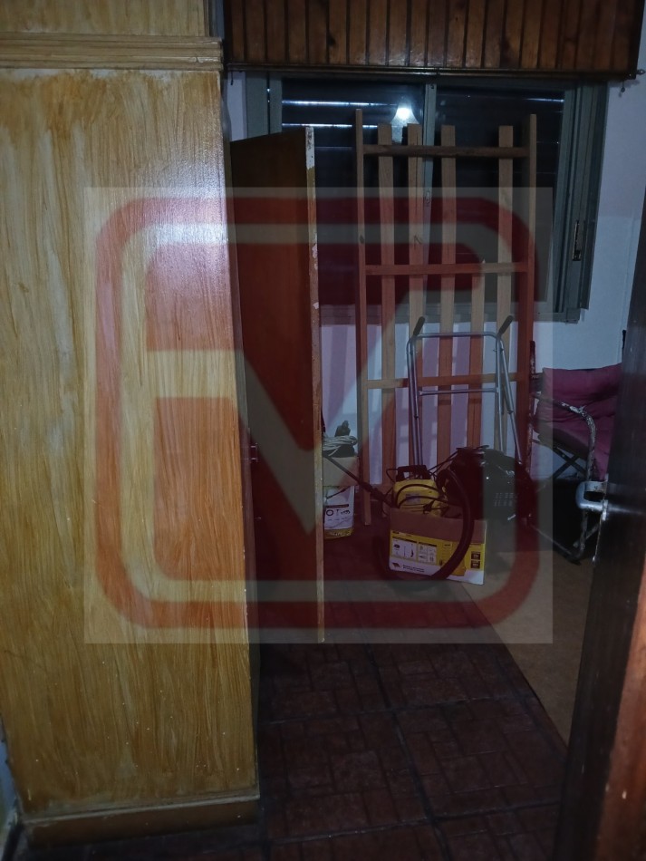 Vivienda multifamiliar en dos plantas. Caupolican 5542. Isidro Casanova. 