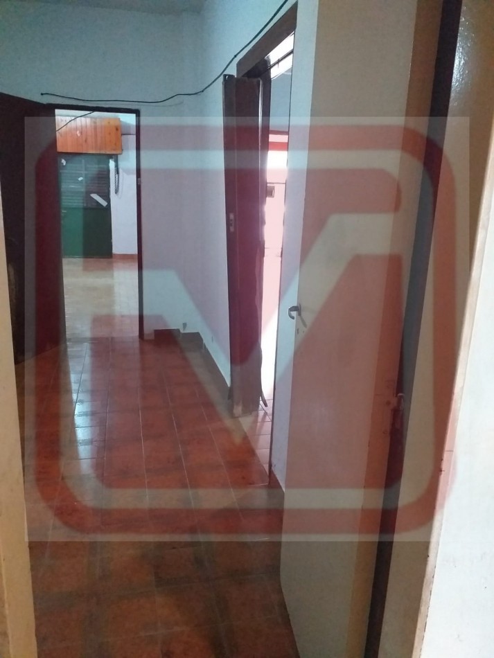 Casa. Dumont 279. Isidro Casanova.