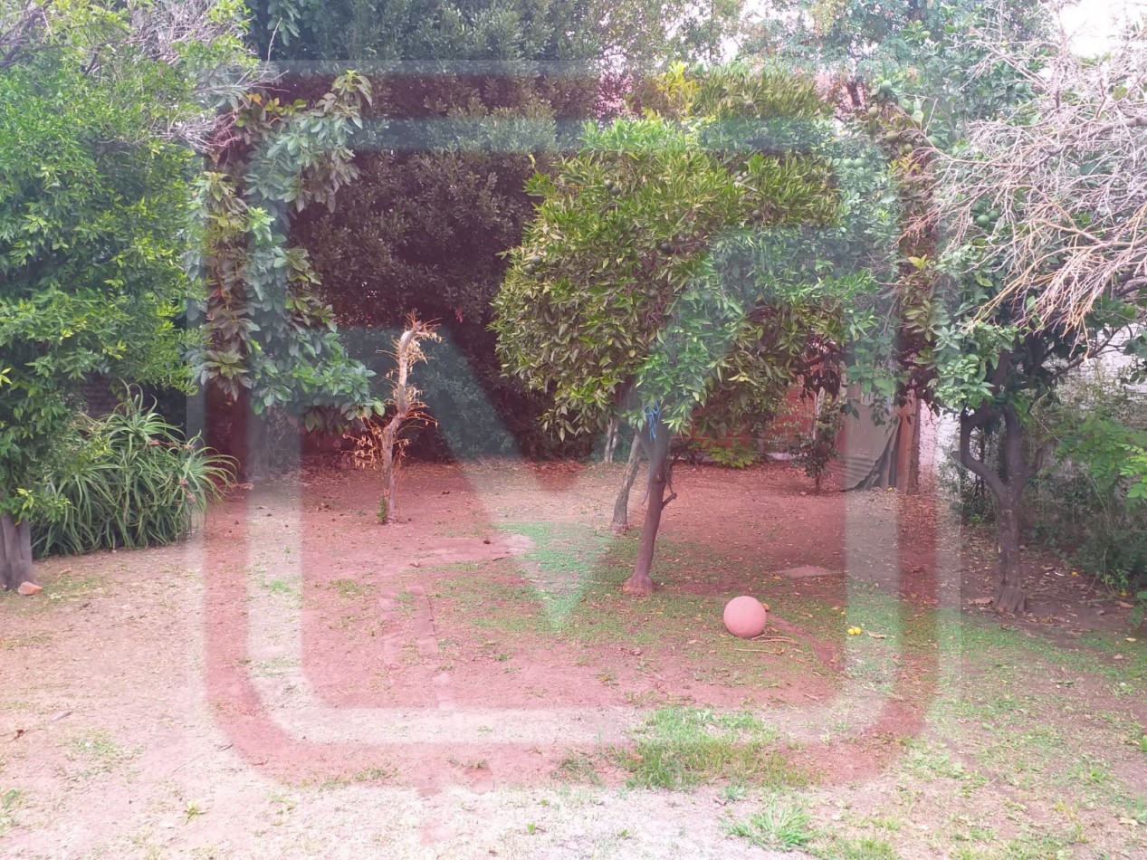 Casa. Dumont 279. Isidro Casanova.