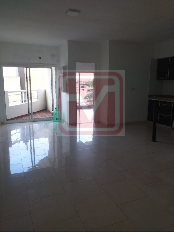 Departamento dos ambientes. Marcon 256, Villa Luzuriaga.