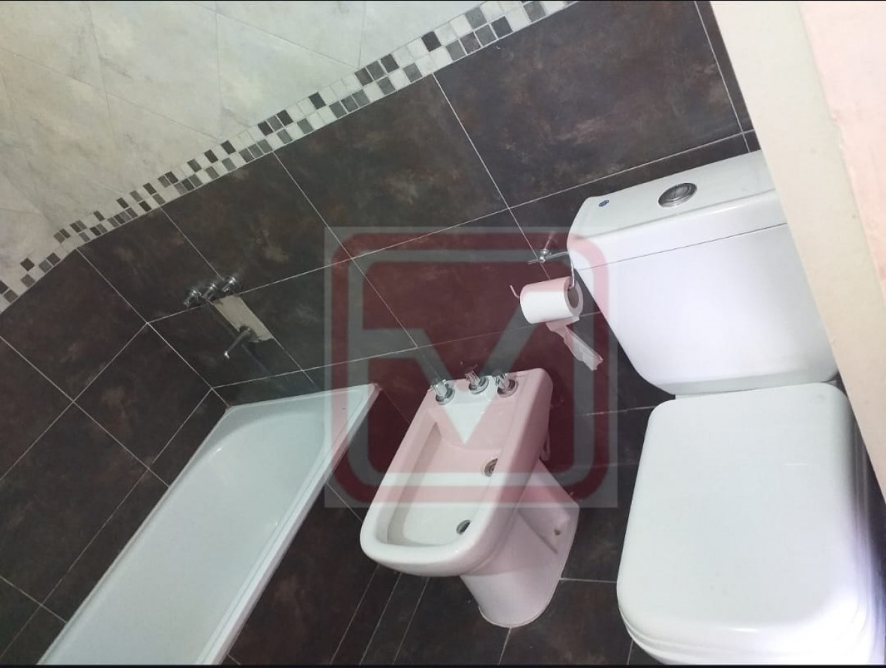 Departamento dos ambientes. Marcon 256, Villa Luzuriaga.