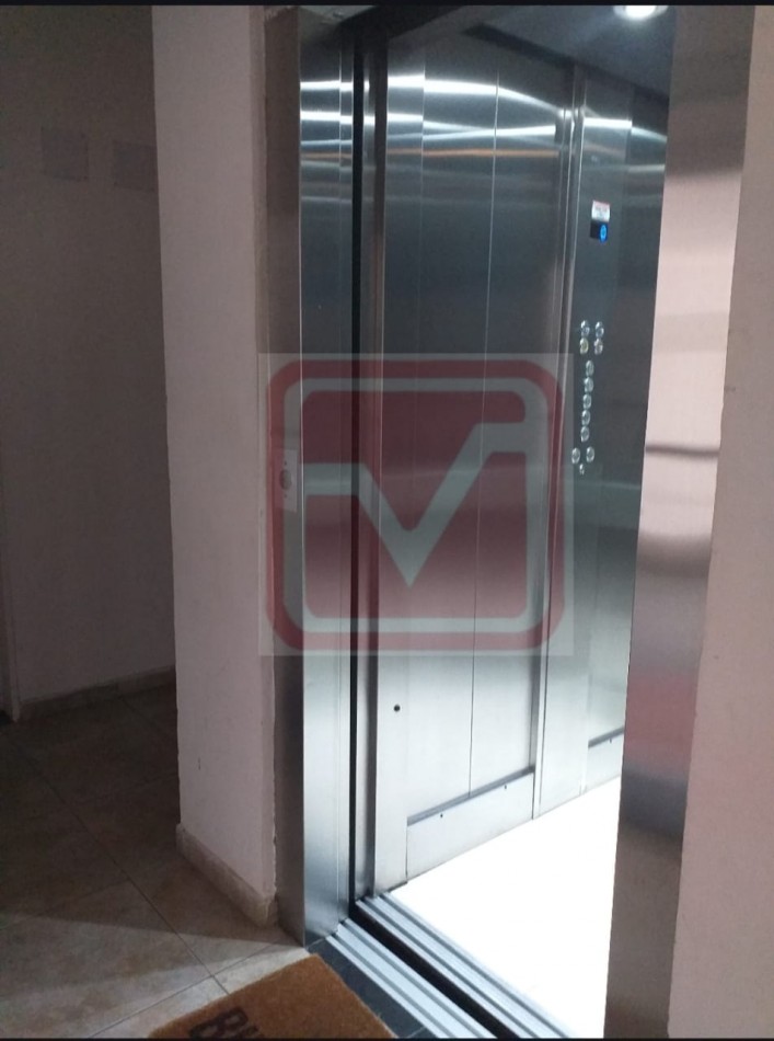 Departamento dos ambientes. Marcon 256, Villa Luzuriaga.