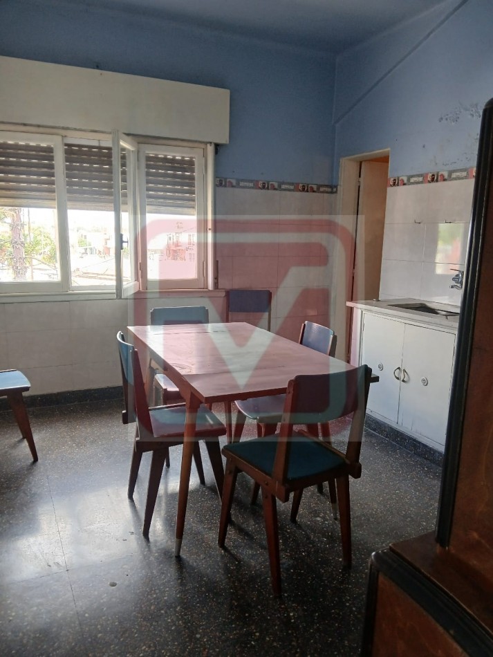 Departamentod de tres ambientes. Malvinas 3287. Isidro Casanova. 