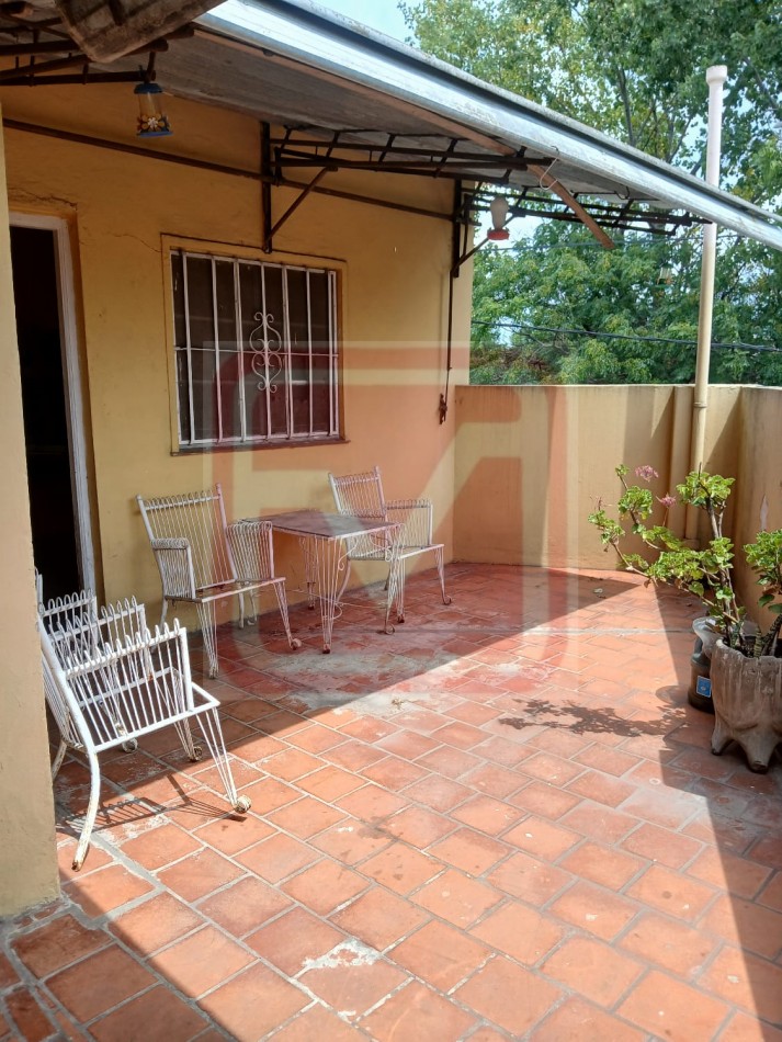 Departamentod de tres ambientes. Malvinas 3287. Isidro Casanova. 