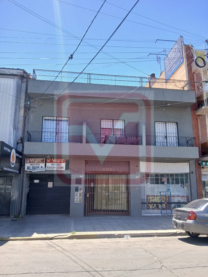 Depto dos ambientes. Roma 3226. Isidro Casanova. 