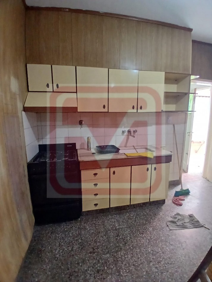 Depto dos amb. Quito 5676. Isidro Casanova. 