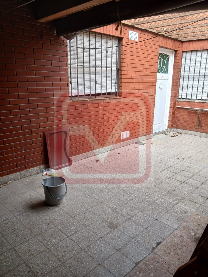 Depto dos amb. Quito 5676. Isidro Casanova. 