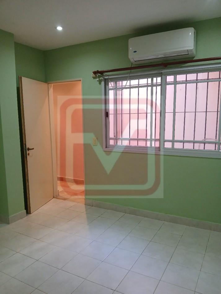 Ph de tres ambientes. Oncativo 182. Ramos Mejia.