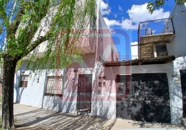 P. H. de tres ambientes. Silvio Olivieri 288. Isidro Casanova.