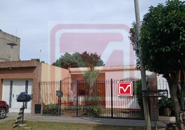 Vivienda de cuatro ambientes. Marcelo T. de Alvear 1246. Rafael Castillo.